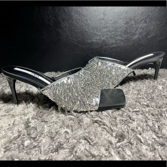 NWT Zara Sparkly Beaded Heeled Sandals - Picture 4 of 10